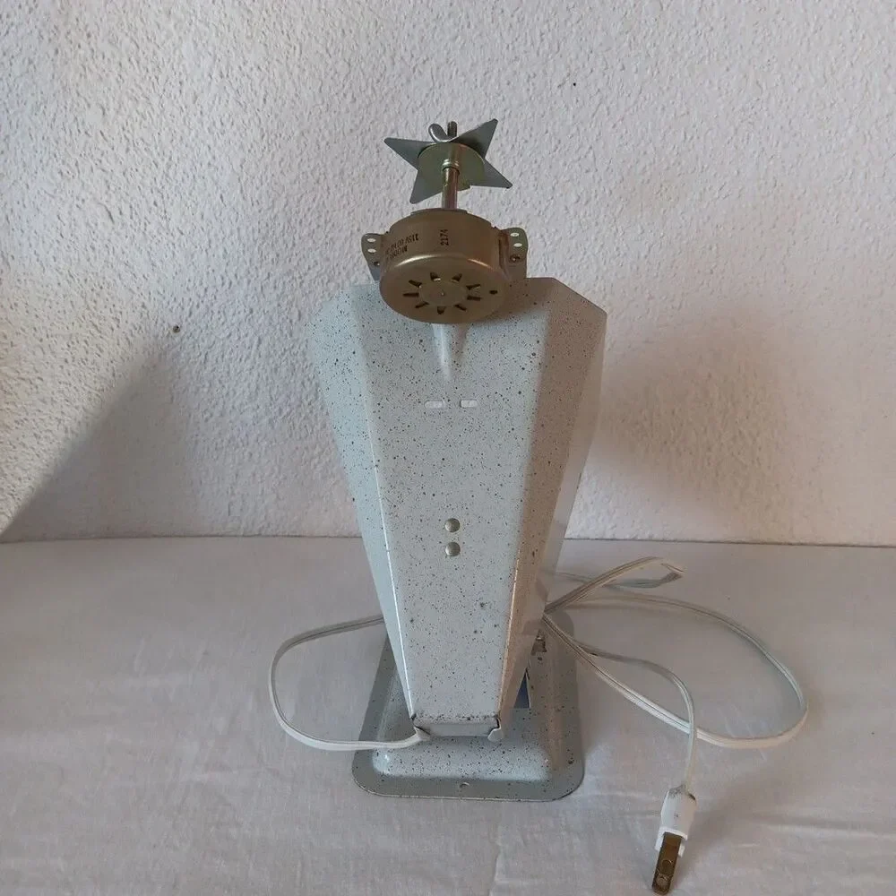 Vintage Penetray Aluminum Christmas Tree Color Wheel Base No Color Wheel Or Bulb